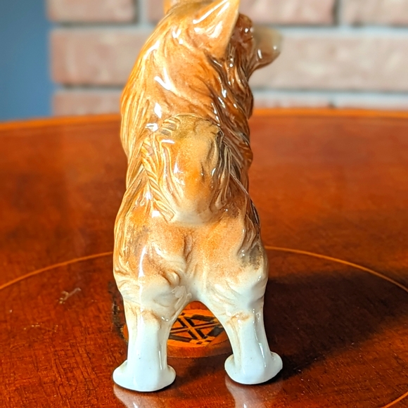 Vintage Occupied Japan Porcelain Akita Dog Figuring - Mint Condition Collectible - Picture 5 of 6